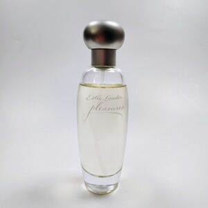 Pleasures by Estee Lauder 1.7 oz / 50 ml Eau De Parfum Spray